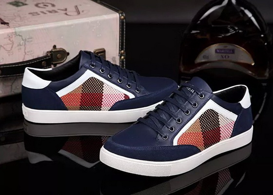 Burberry Fashion Men Sneakers--043